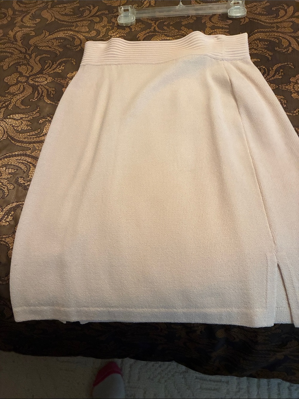 St. John Collection off white skirt. Nice textured waist band.
